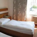 Hotel Kleinmuenchen 2*