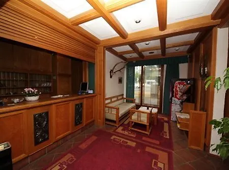 Kleinmunchen Garni Hotel 2*