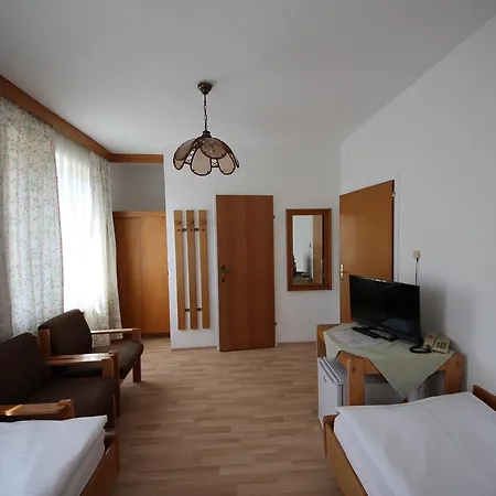 Отель Kleinmuenchen Линц