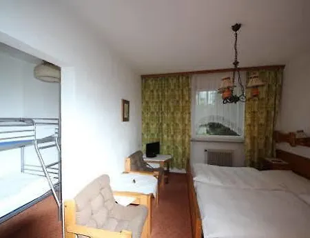 Отель Kleinmuenchen