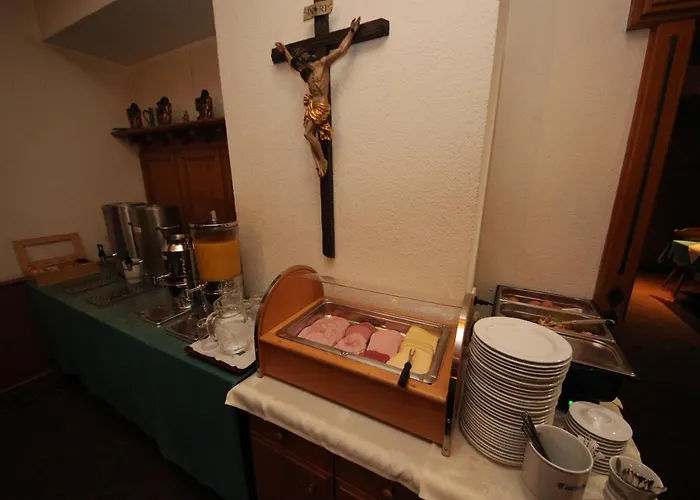 Kleinmunchen Garni Hotel