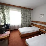 Kleinmuenchen Szálloda