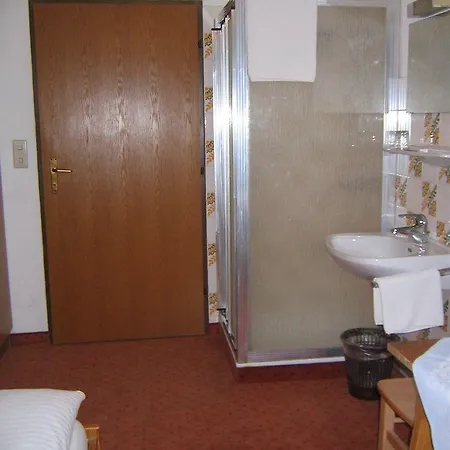 Hotel Kleinmünchen Garni 2*