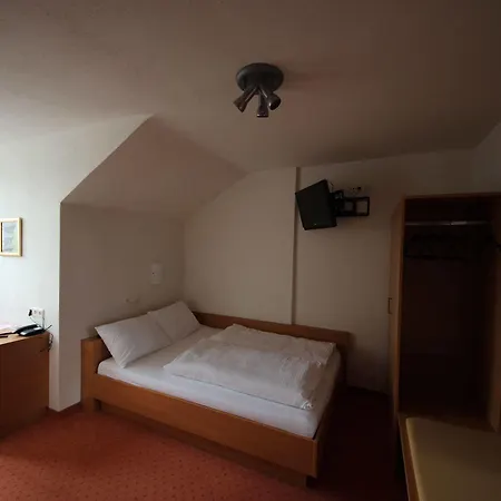 Kleinmünchen Garni 2* Linz
