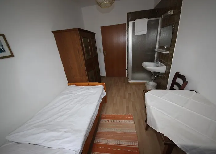 Kleinmuenchen 2* リンツ